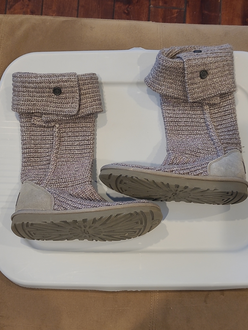 Ugg Gray/Taupe Knit Fold-Over Winter Boots Size 7 - Picture 2 of 7